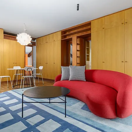 Palazzo Dei Fiori By Mate *