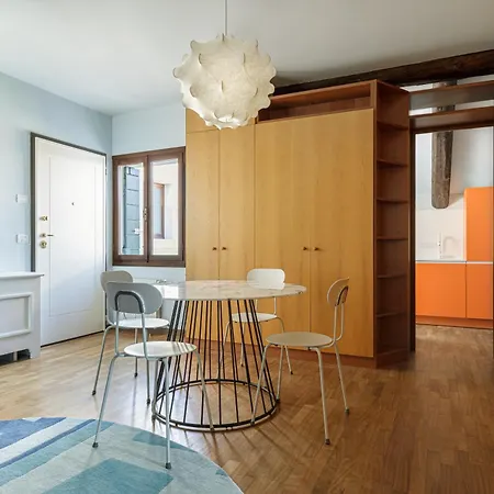 Palazzo Dei Fiori By Mate アパート *