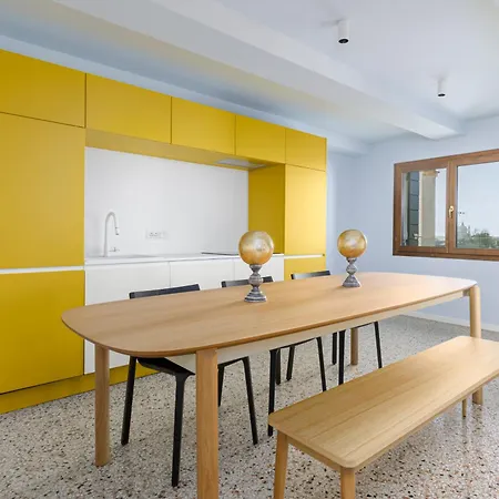 アパート Palazzo Dei Fiori By Mate