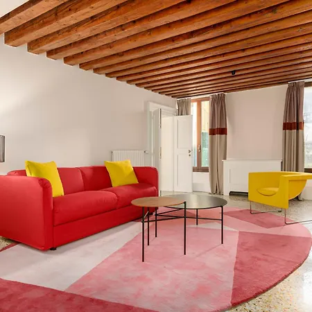 Palazzo Dei Fiori By Mate Apartment *