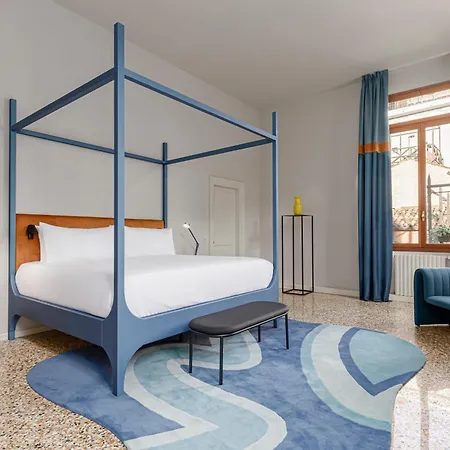 Palazzo Dei Fiori By Mate アパート