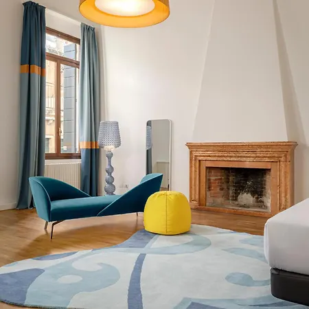 Palazzo Dei Fiori By Mate Apartment Venice