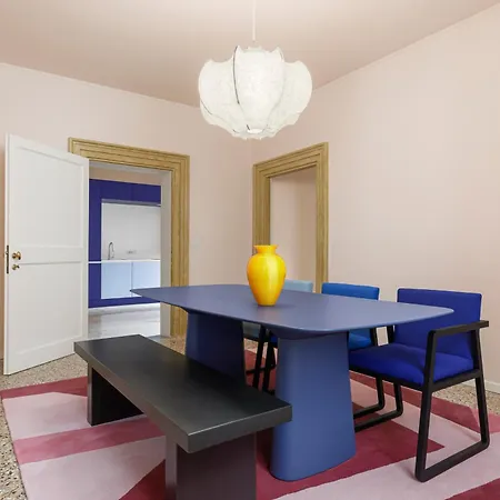 アパート Palazzo Dei Fiori By Mate