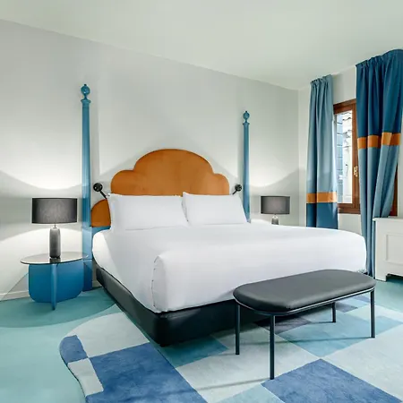 Palazzo Dei Fiori By Mate アパート