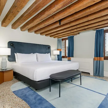 アパート Palazzo Dei Fiori By Mate *