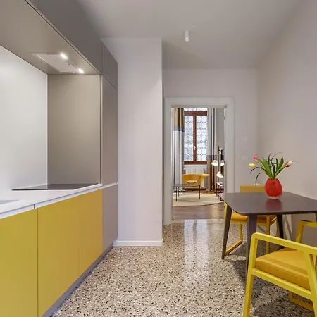 Palazzo Dei Fiori By Mate