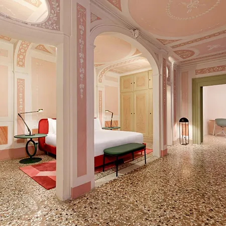 アパート Palazzo Dei Fiori By Mate