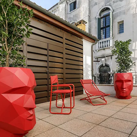 Palazzo Dei Fiori By Mate * ヴェネツィア