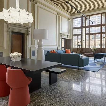 Palazzo Dei Fiori By Mate アパート *