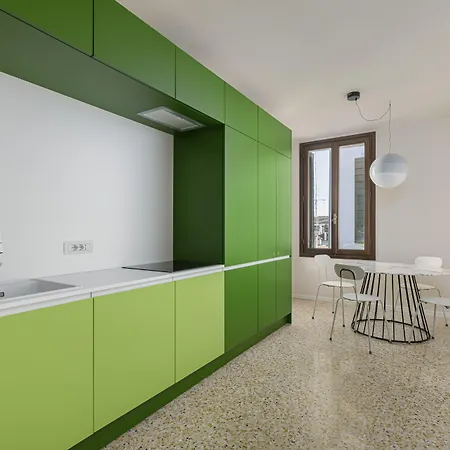 Palazzo Dei Fiori By Mate アパート ヴェネツィア