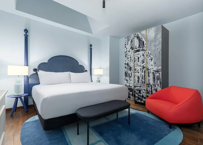 Palazzo Dei Fiori By Mate Venedik