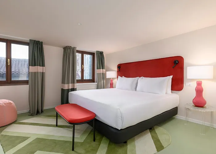 Palazzo Dei Fiori By Mate * Venedik