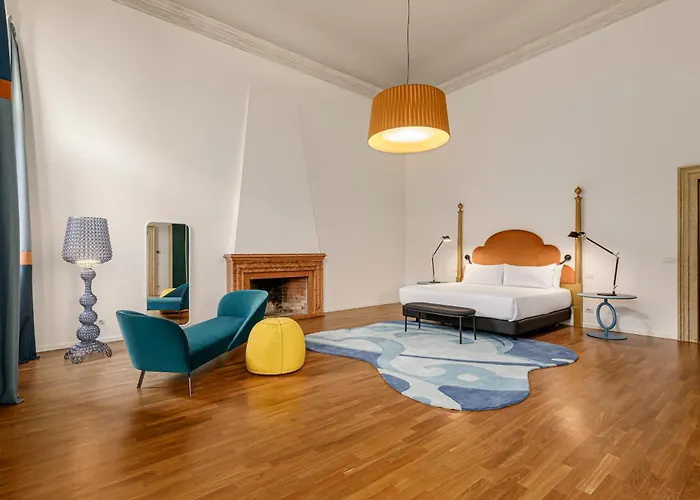 Palazzo Dei Fiori By Mate Daire Venedik