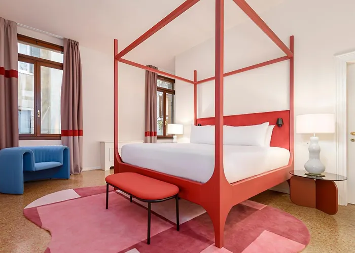 Daire Palazzo Dei Fiori By Mate Venedik